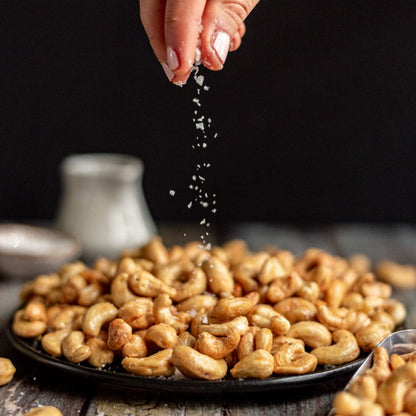 Himalayan Pink Salt Cashews 200g | Premium Roasted Salted Kaju | Healthy Flavoured Cashew Nuts – Oh My Kaju